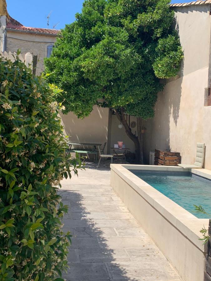 La Maison De Cerise Fourques  Exterior foto