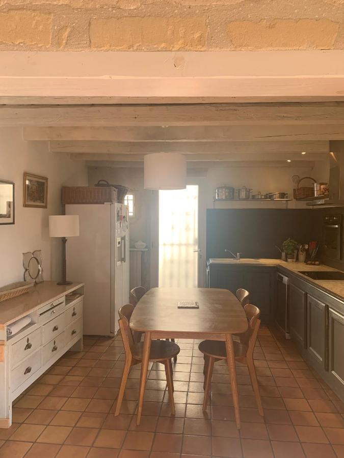 La Maison De Cerise Fourques  Exterior foto